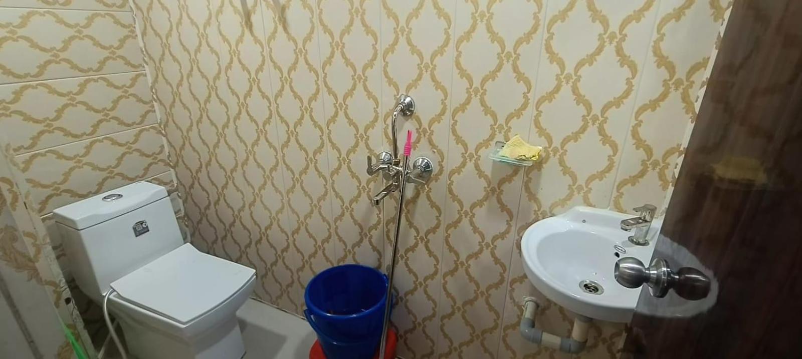 Goenka Home Stay Barsana Chhata Esterno foto