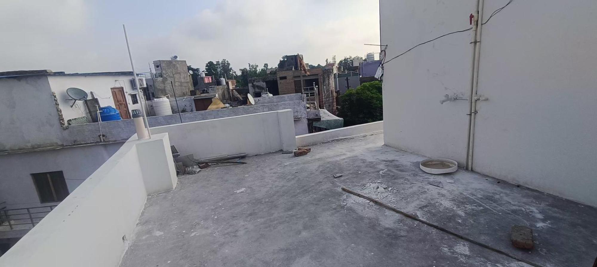 Goenka Home Stay Barsana Chhata Esterno foto